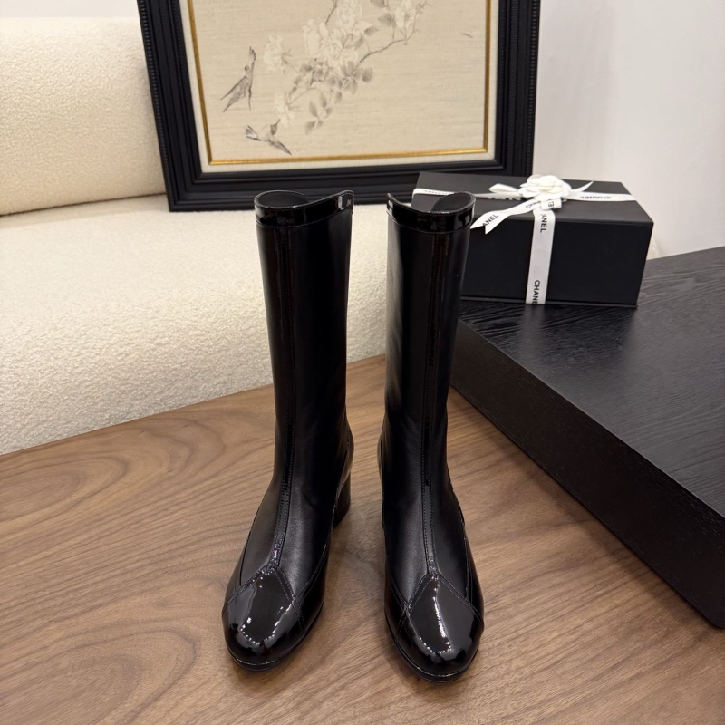 Ch**el boots